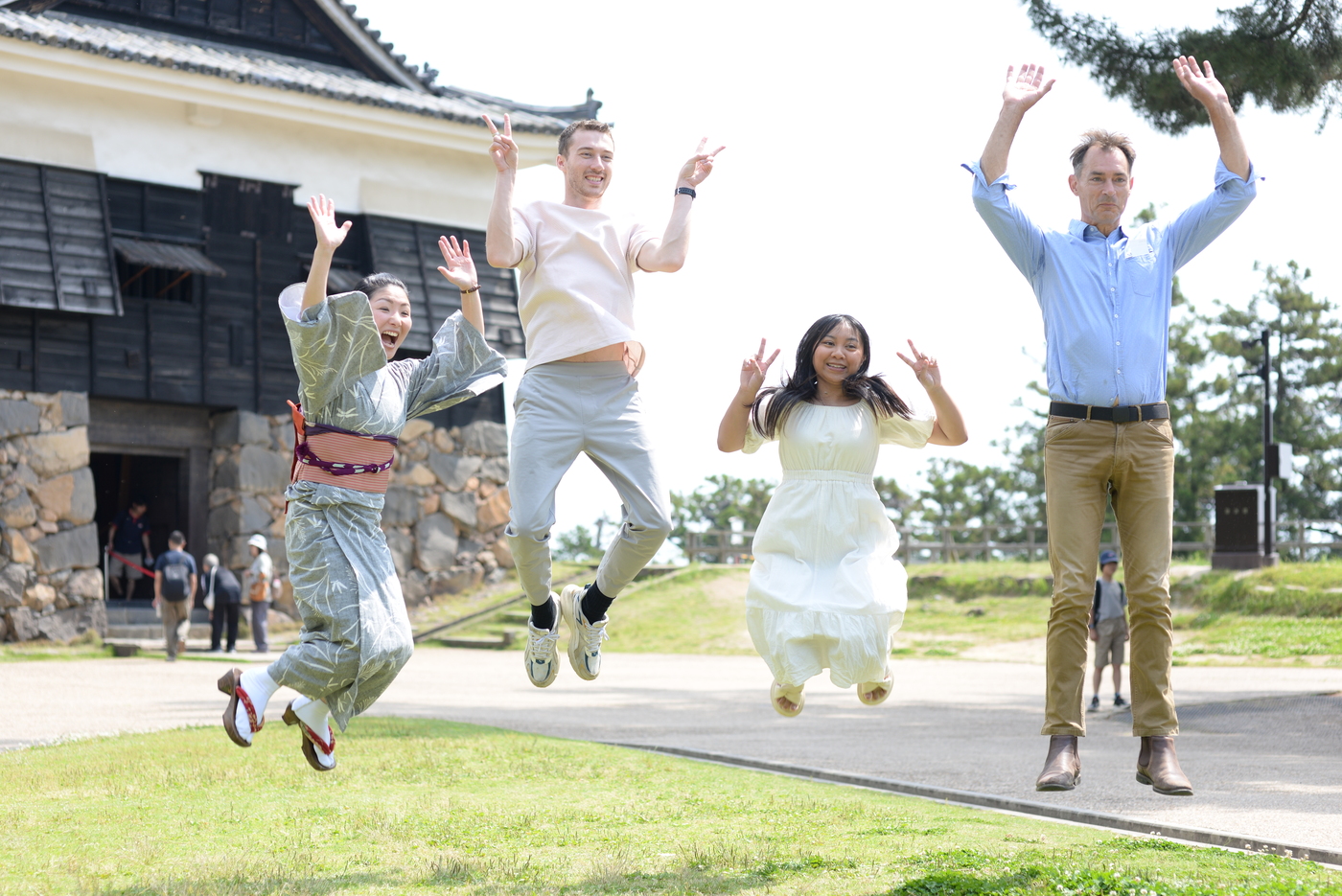 Kazu-eh is here to make your Matsue adventure unforgettable! 